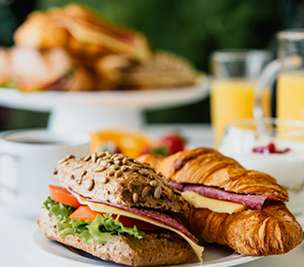 working lunches corby